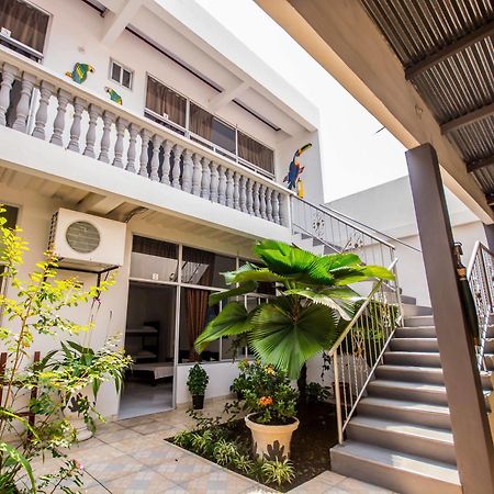 Casa Hotel Maune Летисия Екстериор снимка