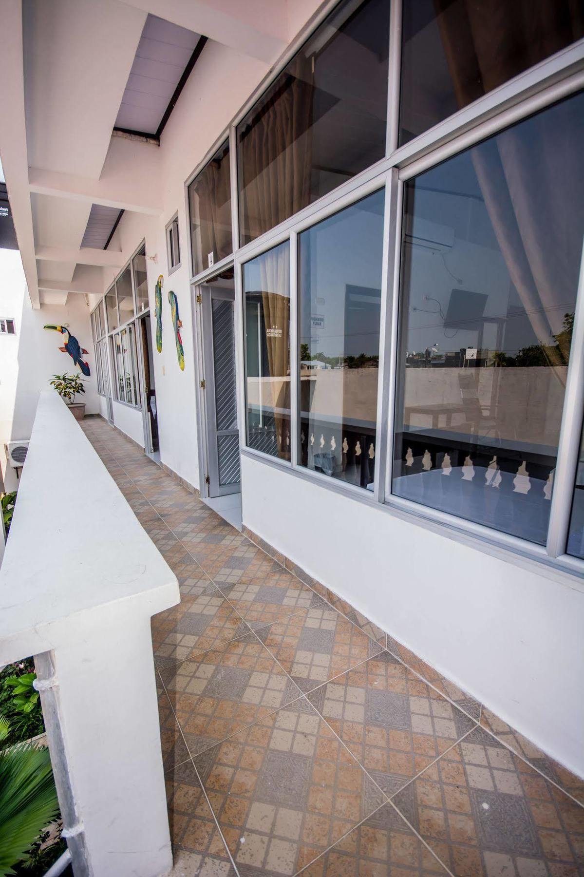 Casa Hotel Maune Летисия Екстериор снимка