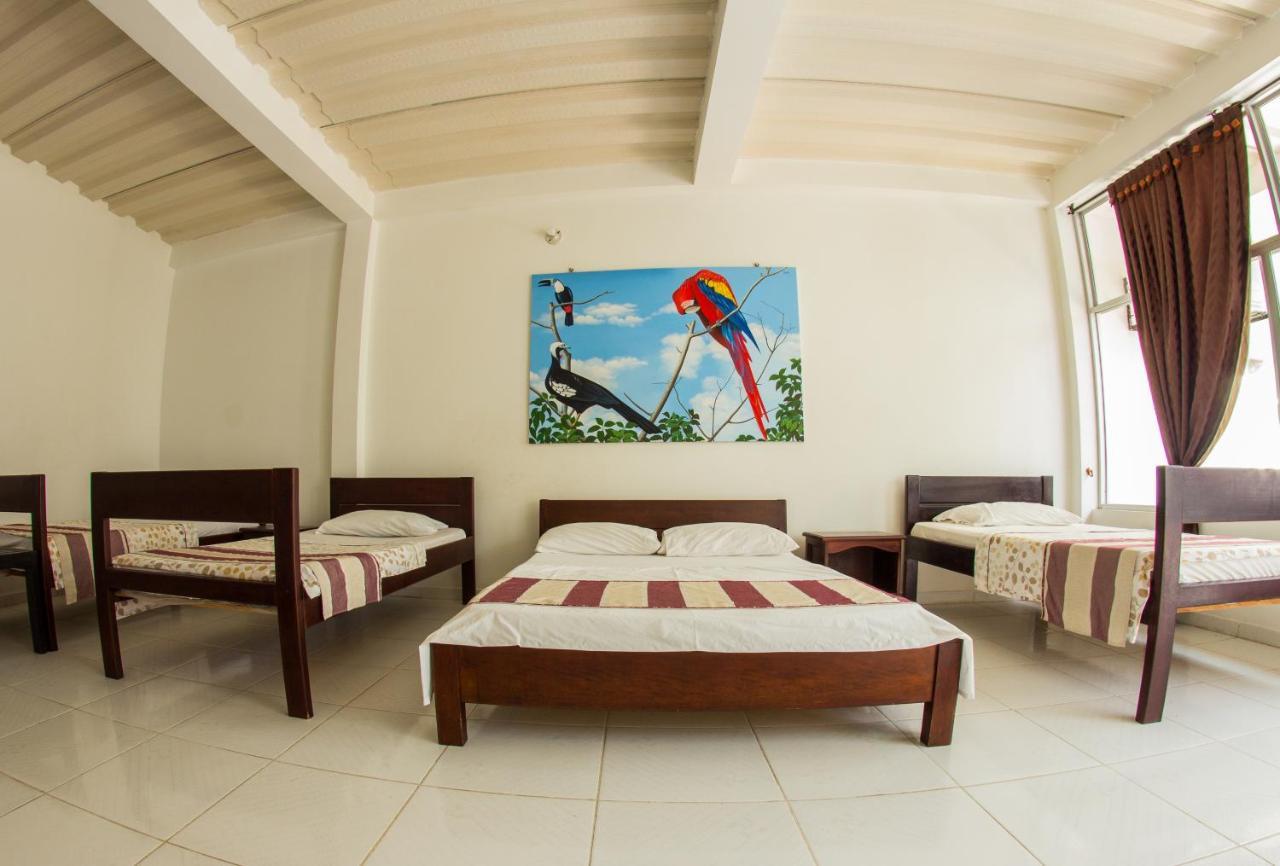 Casa Hotel Maune Летисия Екстериор снимка