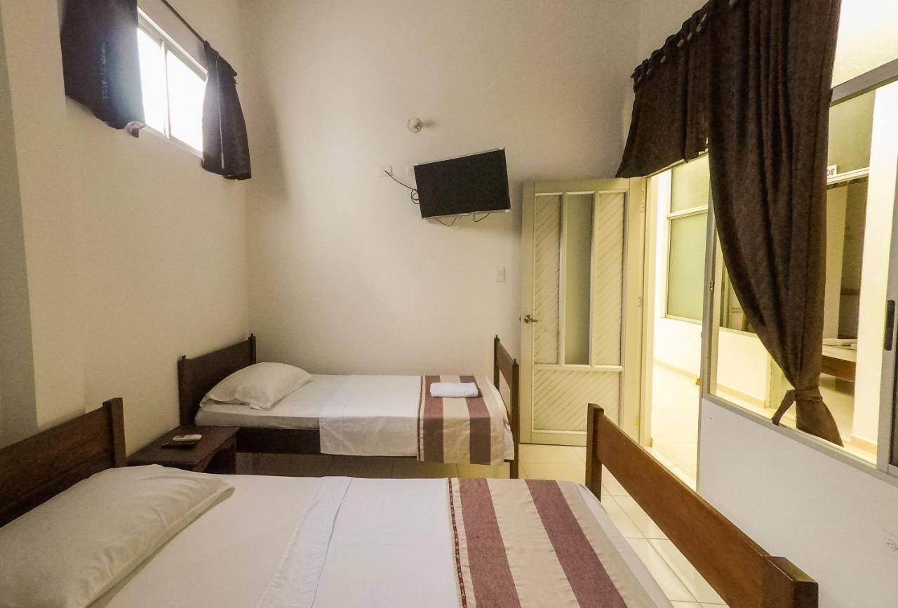 Casa Hotel Maune Летисия Екстериор снимка